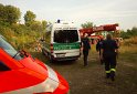 LKW faehrt in den Rhein Langel Hitdorf Faehre P269